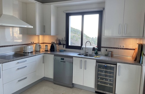 Frigiliana Villa | Modern villa with stunning seaview and private pool