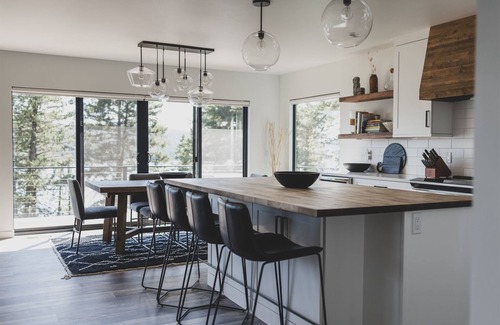 Whitefish House | Modern Whitefish Lake Home with Stunning Views and Luxury Amenities