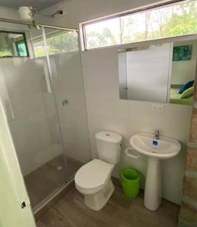 San Antonio del Tequendama House | Moderna cabaña en medio de la naturaleza