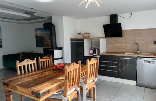 Dilsberg Apartment | Moderne Ferienwohnung in Dilsberg