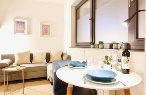 Moselweiss Apartment | Modernes Apartment, Stadtnah, Stellplatz, nähe Mosel