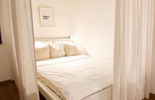 Moselweiss Apartment | Modernes Apartment, Stadtnah, Stellplatz, nähe Mosel