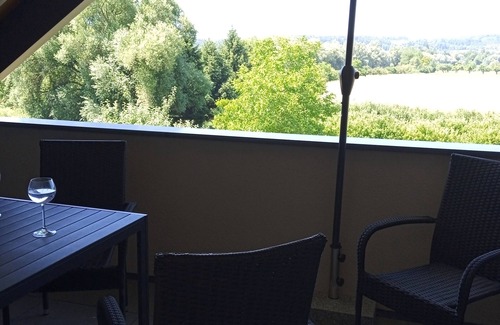 Bermatingen Apartment | Modernes Gemütliches Appartement