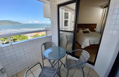 Boqueirao Apartment | Moderno e sofisticado frente a praia no Boqueirão
