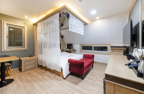 Mokpo Hotel | Mokpo Well
