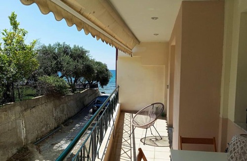 Mola Kalyva Apartment | Mola Kassandra1, (20m from the sea)