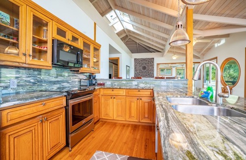 Anahola House | Moloa'a Bay Villa on the Beach
