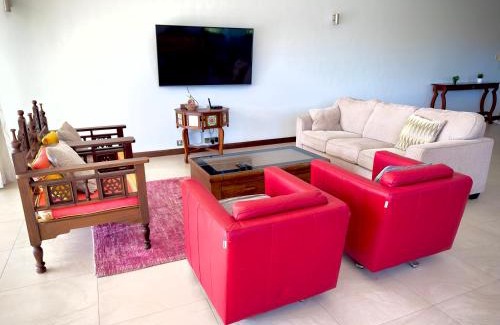 Mombasa Apartment | Mombasa Waterfront Beach Apartment