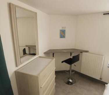La Rochelle City Centre Hotel | Mon Petit Café