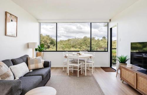 Mona Vale Apartment | Mona Vale Surf to Tee
