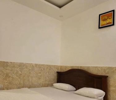 Ba Keo Apartment | Monday