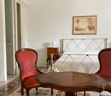 Murat Town Bed & Breakfast | Monfort Club B&B