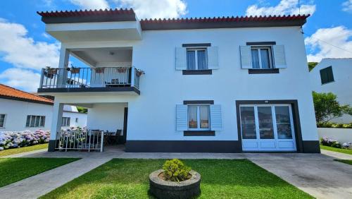Santa Cruz da Graciosa Apartment | Moniz House