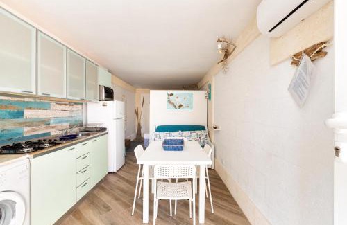 San Pietro in Bevagna Apartment | Mono Chicca Blu by BarbarHouse