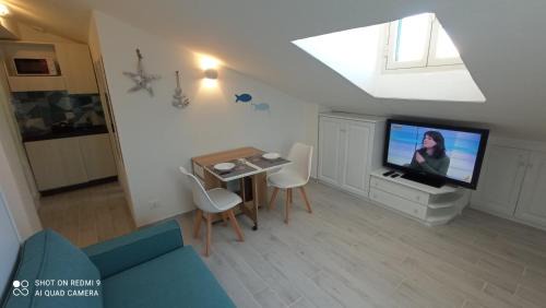 Monte Argentario Apartment | Monolocale mansarda a Porto Santo Stefano Argentario