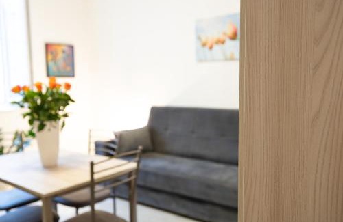 Brescia Antica Apartment | MONOLOCALE SGUIZZETTE
