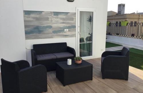 Bari City Centre Apartment | Monolocale "Villari"
