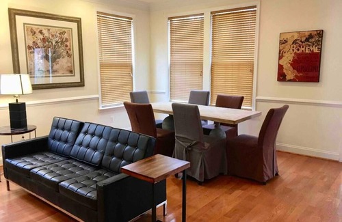 Nauck House | Monroe Room #3