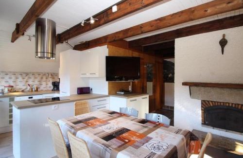 Mont-Dore Ski Chalet | Mont-Dore : Chalet agréable avec WIFI pour 9 personnes - FR-1-608-88