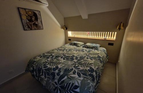 Petite-ÃŽle Apartment | Mont-Vert exotique - Calme - Vue et PARKING