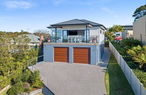 Narooma House | Montague Sunrise - 2 Riley Street, Narooma