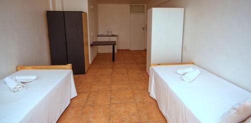 Goodwood Bed & Breakfast | Montana Backpackers Cape Town