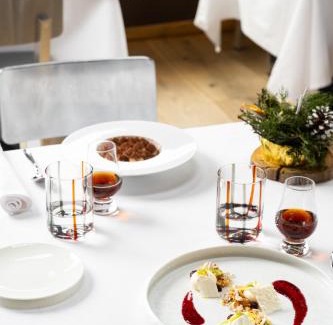 La Thuile Hotel | Montana Lodge & Spa, by R Collection Hotels