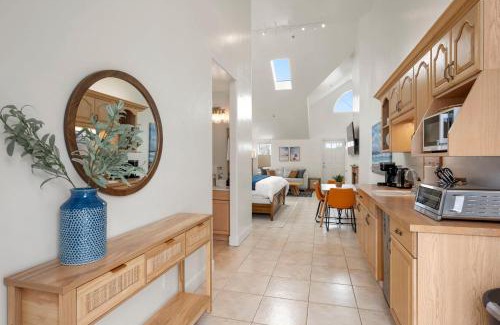 Half Moon Bay House | Montara Penthouse Elevated Comfort Above Downtown Half Moon Bay