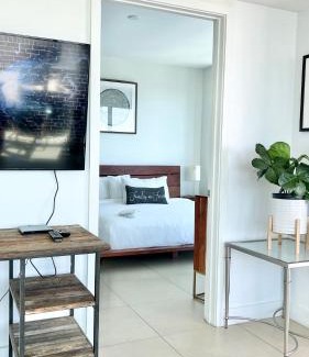 North Beach Apartment | Monte Carlo Suites in Miami Beach