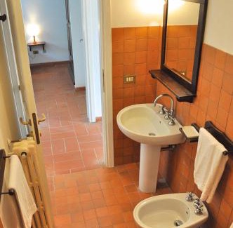 Capranica Apartment | Montecasciano - Ortensia