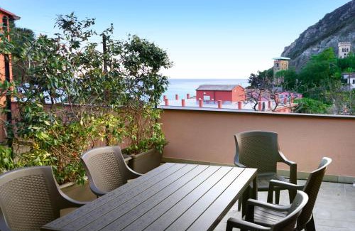 Cinque Terre Apartment | MONTEROSSO GARDEN House PLUS