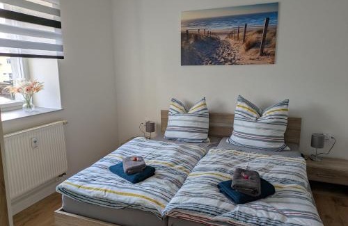 Kleinwaltersdorf Apartment | Monteur Ferienwohnungen OT Kleinwaltersdorf mit Außensitzecke und Grill
