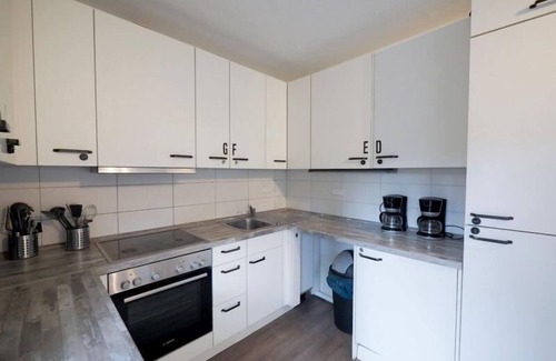Bad Oldesloe Apartment | Monteurwohnung für 6 Personen mit WLAN, Gäste-WC, TV – Bad Oldesloe Nähe Hamburg & Lübeck - OD11a