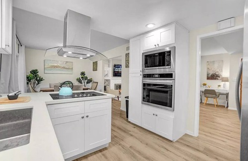 Hacienda Heights House | Monthly Rental Delight · Unwind in Style and Space
