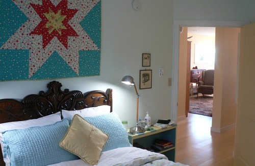 Port Townsend Condo | Monthly Rental Only - Charming two-bedroom furnished garden apartment