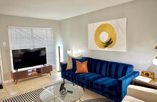 Neartown Apartment | Montrose Art Lover's Dream to Live Like a Local