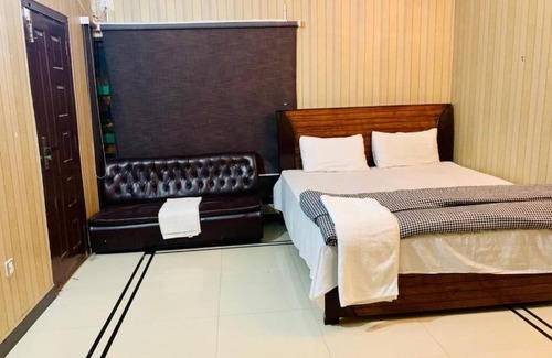 Bahria Town House | Moon Light Guest House