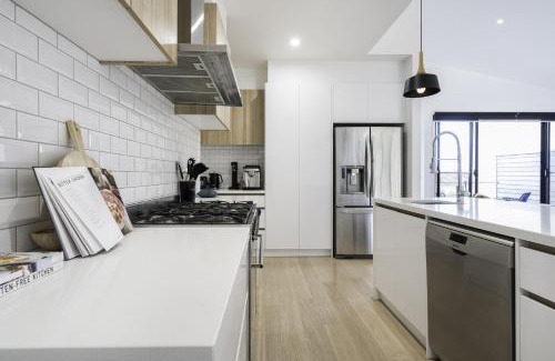 Fingal House | Moonah Retreat