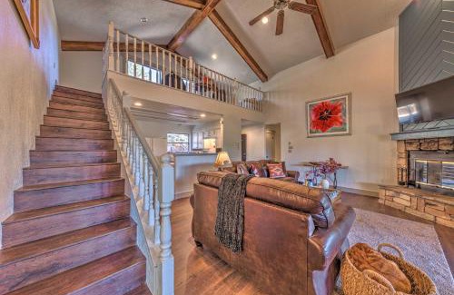 Ruidoso House | Moondance Ruidoso Retreat with Hot Tub and Views!