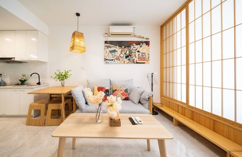 Downtown Shanghai House | moonlighthomestay