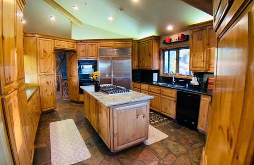 Fox Farm Ski Chalet | Moonridge Ranch on Magical 40 acres