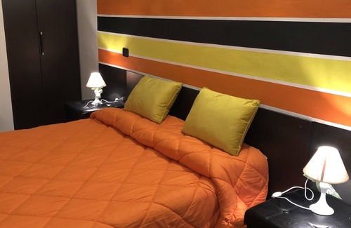 Cardano al Campo Bed & Breakfast | Moonrose