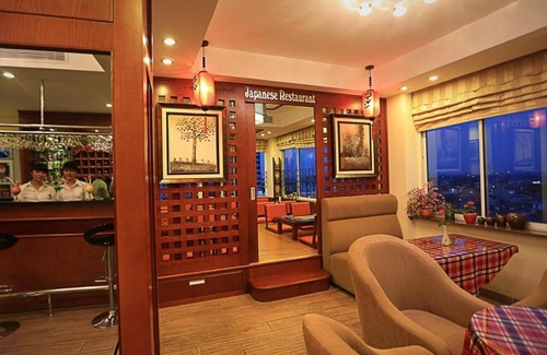 Truc Bach Apartment | MoonView Hotel HN - by BAY LUXURY