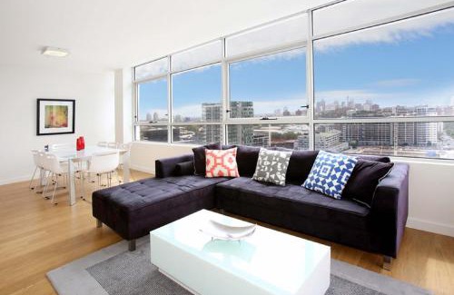 Zetland Apartment | Moore to See - Modern and Spacious 3BR Zetland Apartment with Views over Moore Park