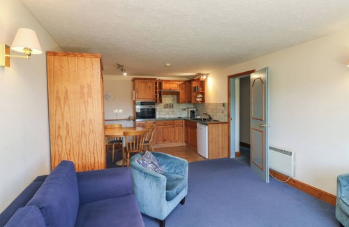 Kingsteignton Cottage | MOORHEN, pet friendly in Kingsteignton