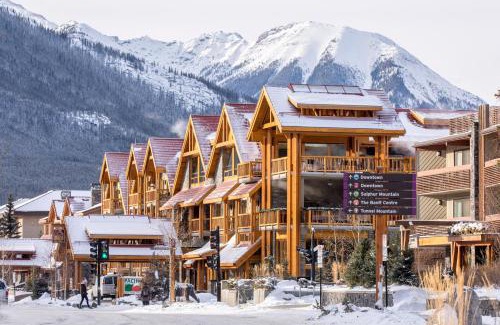 Banff Hotel | Moose Hotel and Suites