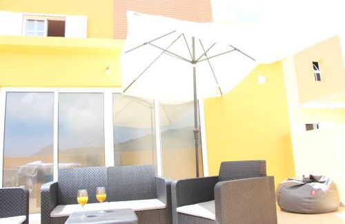 Vila Baleira House | Moradia Vitória
