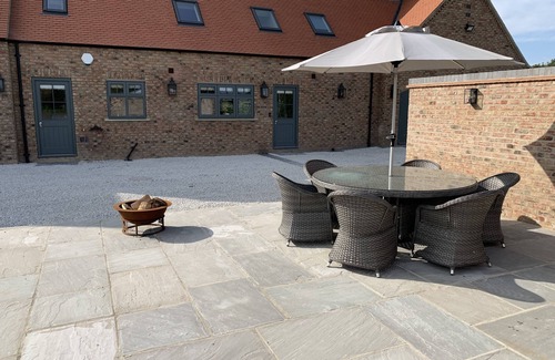 Skirpenbeck Cottage | Morgan Cottage at 'This Is Not Here' With Hot Tub