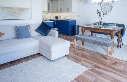 Saundersfoot Apartment | Morien - 2 Bed Apartment - Saundersfoot