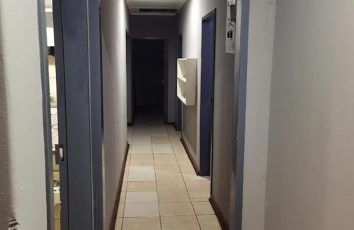 Greater Johannesburg Metropolitan Area Apartment | Morning rush